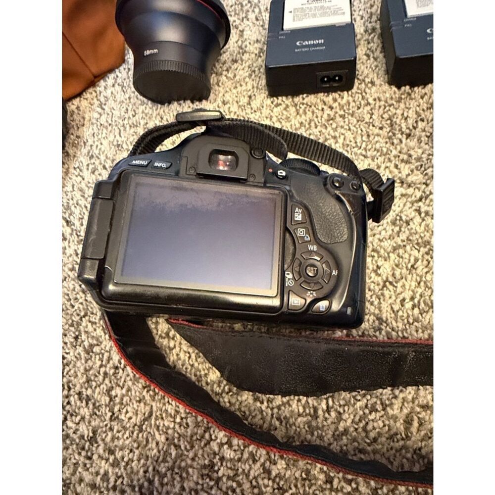 Canon EOS Rebel DSLR Camera Kit in Black with Lenses and Accessories + Bag - Picture 5 of 13